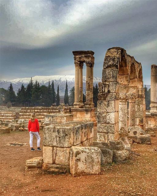 Beauty is simply reality seen with the eyes of love 💚... (`Anjar, Béqaa, Lebanon)