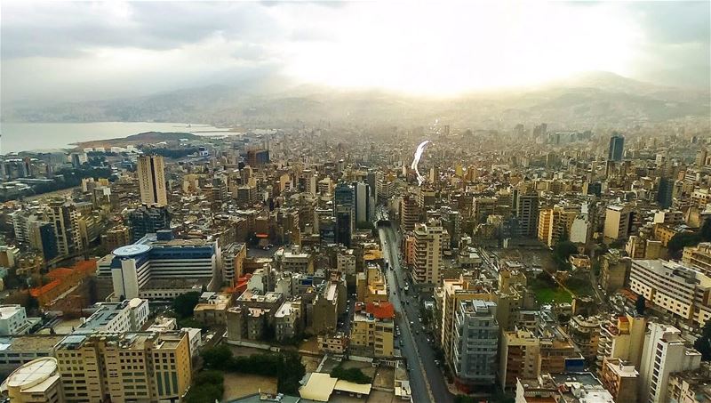 Beirut and above...🇬🇧Good evening!🇱🇧مساء الخير!🇱🇧Masa2 el kheir!� (Beirut, Lebanon)