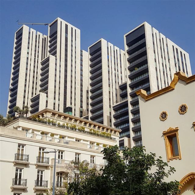  Beirut architectural fusion 🏠🏢 .... livelovebeirut  wearelebanon ... (Downtown Beirut)