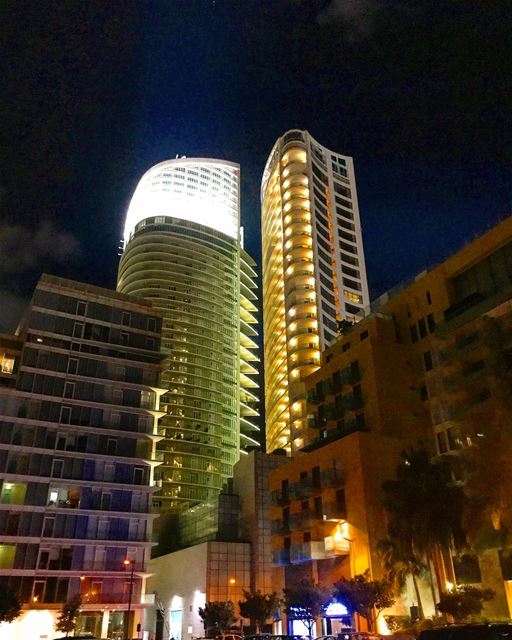 Beirut at night 💫💫💫 (Minet el Hosn)