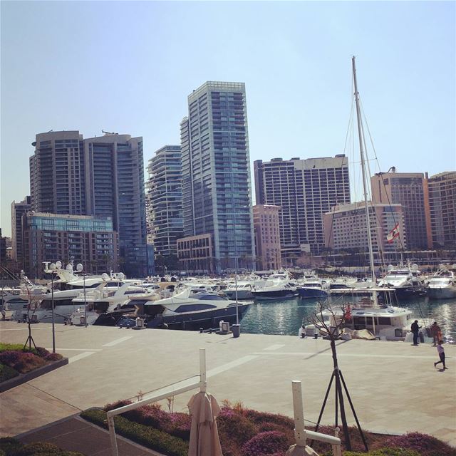  beirut  beirutfootsteps  beirutcity  livelovebeirut  livelovelebanon ... (Zaitunay Bay)