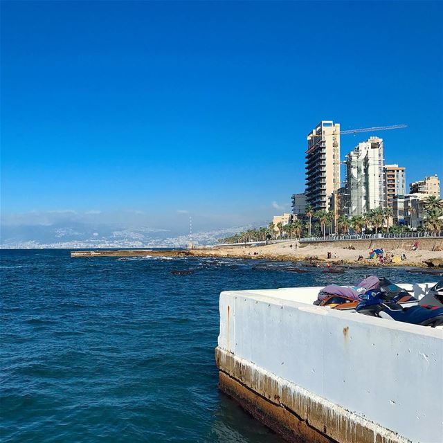 Beirut colors  lebanon  sky  travel  beirut  traveler  photography ... (Beirut, Lebanon)