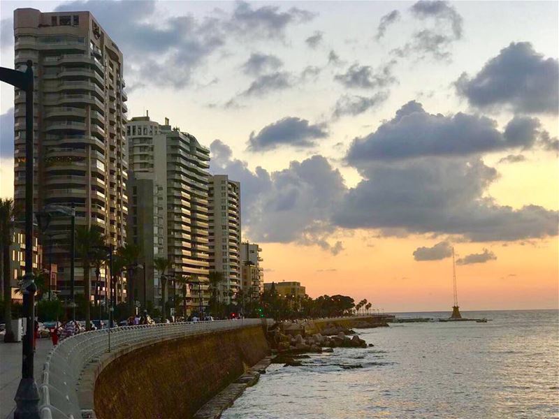 Beirut- For your endless beauty, your many contradictions, your beautiful... (Ain El Mreisse, Beyrouth, Lebanon)