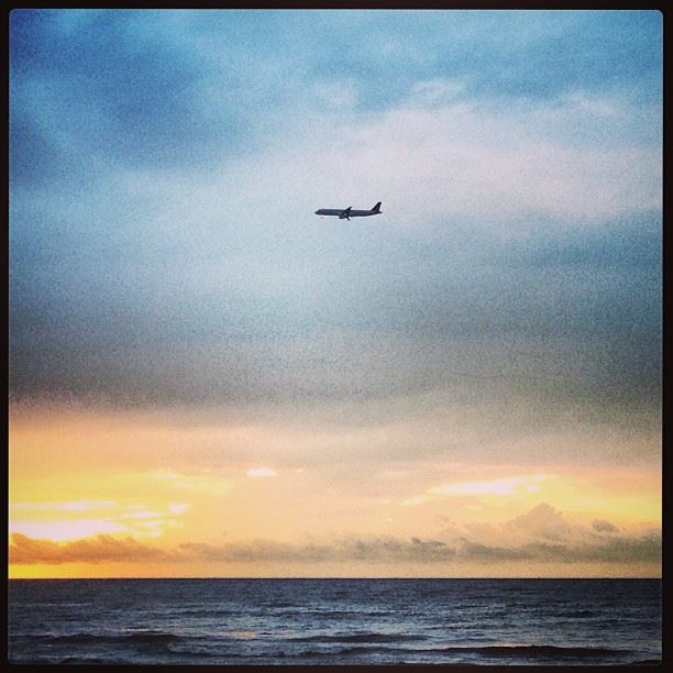 📷 Beirut, Lebanon - 30/1/2013 lebanon  beirut  sunset  plane  air  sky ...