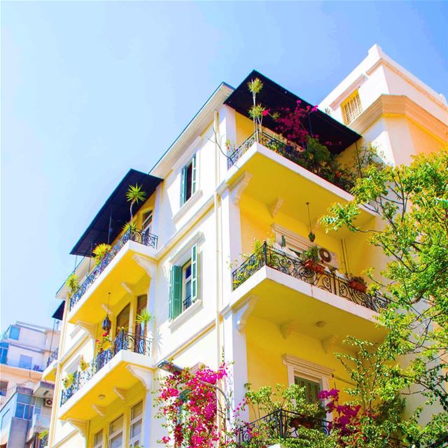  beirut  lebanon  ashrafieh  house  yellow  spring  flowers ...