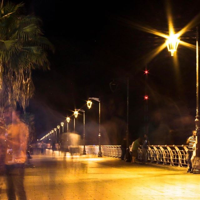  Beirut Lebanon city lights lebanon_hdr lebanonspotlights livelovebeirut... (Ain El Mreisse, Beyrouth, Lebanon)