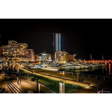  beirut  lebanon  night  nightshot  beirutlife  city  lights  cityscape ... (Saint Georges)