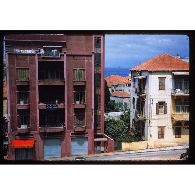 Beirut Minet El Hosn , Section Rasperry colored apartment house near the sea .