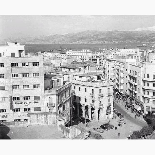 Beirut Nejmeh Square In 1949 .