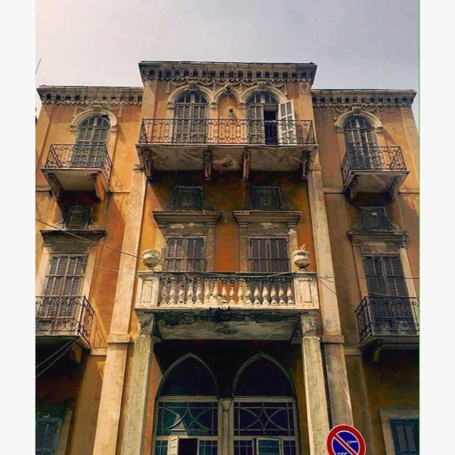 Beirut OldBuilding ,