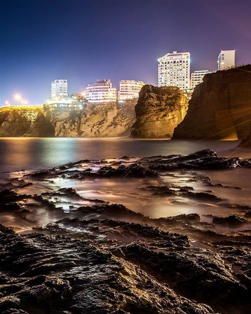 .Beirut's rocky coast. Good evening dear friends! 80" Long exposure -... (Beirut, Lebanon)