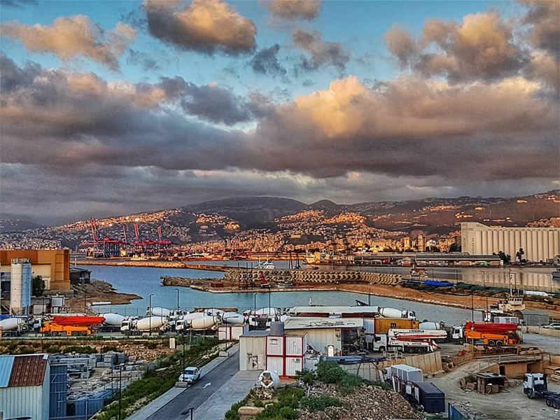 Beirut seafront and port at the golden hour  sunsetsky  sunset  goldenhour... (Downtown Beirut)