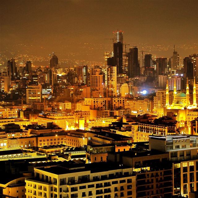 Beirut skyline...🇱🇧 lebanon  lebanon_hdr  ig_lebanon  insta_lebanon ... (Four Seasons Hotel Beirut)