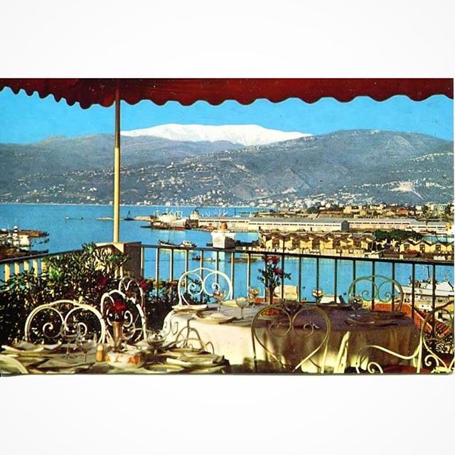 Beirut , View from the terrace of the restaurant "lucullus" (the new , not the old) Near Khan Antoun Bey In 1970 . 