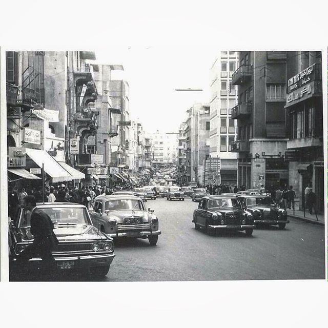 Beirut Weygand Street in 1971 .