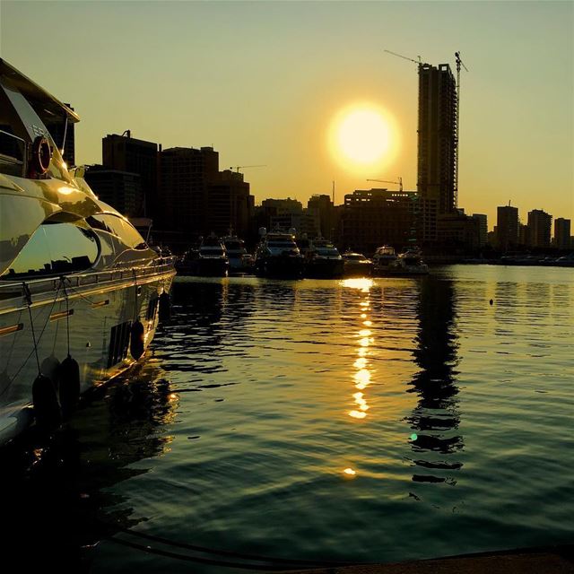  beirut zaytounabay puerto port lebanon sunset iphone6s iphonesta hdr boat...