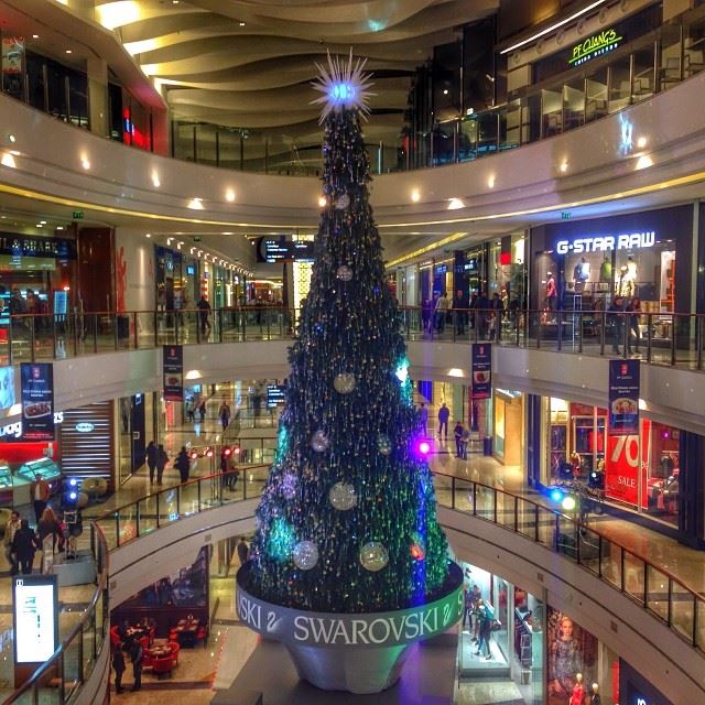  beirutcitycenter  Swarovski  christmas  tree  beirut ...