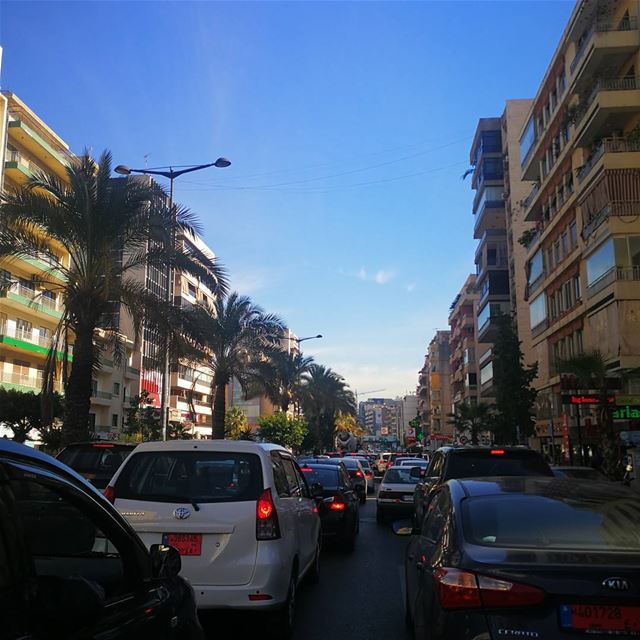 Bjr from عجقة 😊🇱🇧وكيف ما كنت بحيك🇱🇧😊 trafic  Lebanon  lebanese ... (Lebanon)