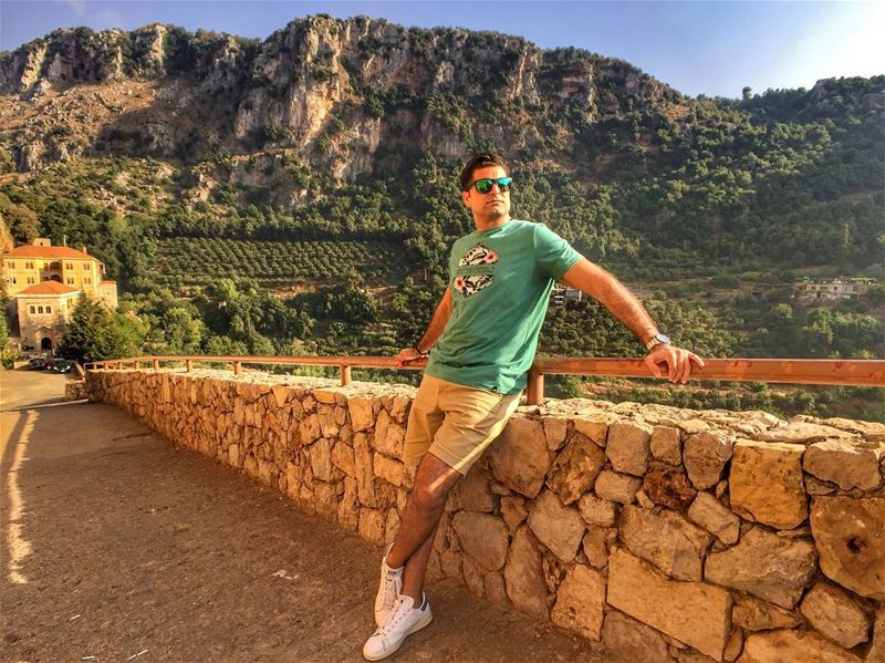 Blessed are they who see beautiful things in humble places where other... (Aarbet Qouzhaïya, Liban-Nord, Lebanon)