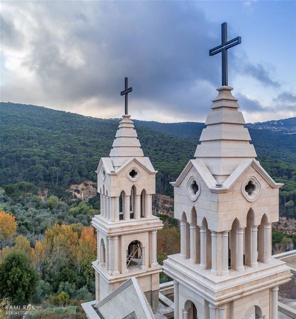 Blessed Nature 💚...  jezzine  lebanon  dji  drones  quadcopter ... (Wadi Jazzin, Al Janub, Lebanon)