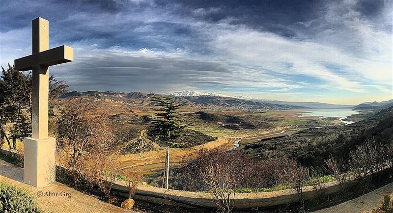 • 🙏🏻💙 • blessedsunday  nature  outdoor  sunday  sky  clouds  view ... (Saghbîne, Béqaa, Lebanon)