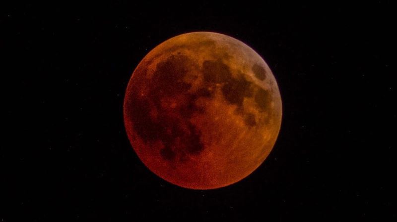 Blood moon  superzoom  moon  red  sky  night  eclipse  bloodmoon2018 ... (Beirut, Lebanon)