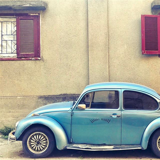 Blue cars and red windows💈 Lebanon tb travel travelgram traveler... (Beirut, Lebanon)
