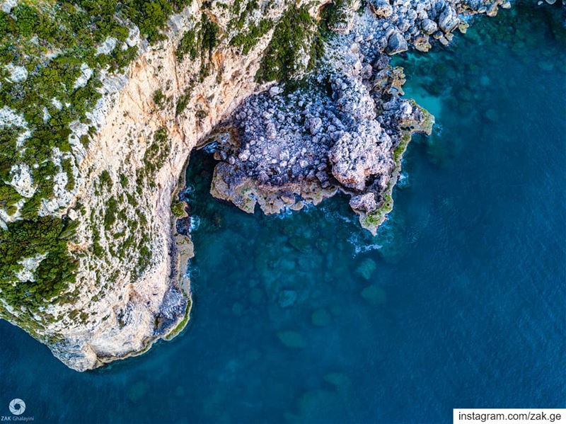 Blue  chekka  lebanon  leb  northlebanon  seaport  picture_to_keep ... (Chekka)