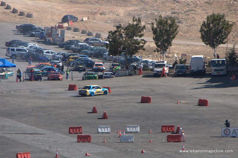 BMW Drifting in Lebanon's Drift Competition (Video 2) 