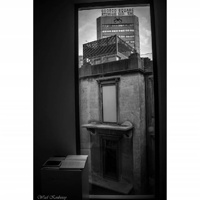  bnw  window  old  modern  contrast  blackandwhite  building  books  view ... (Beirut, Lebanon)