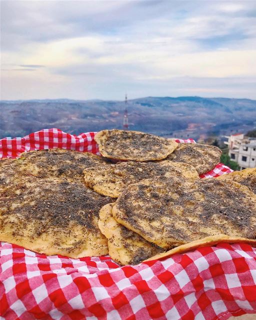  Breakfast tastes better on Friday 😍 ... (El Qlaïaâ, Al Janub, Lebanon)