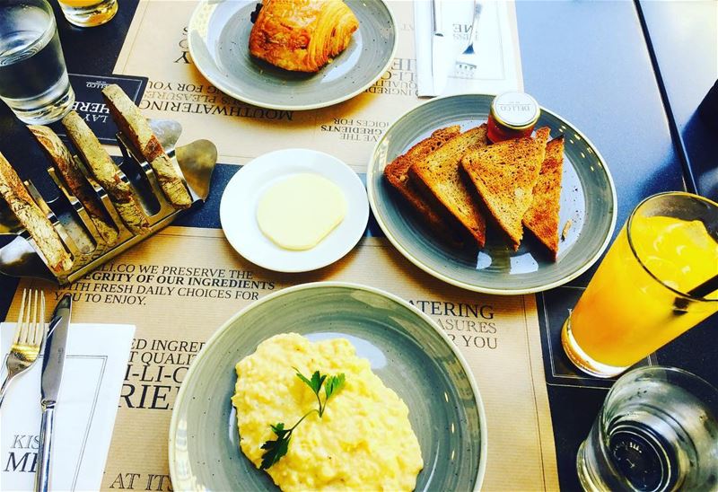  breakfast weekday foodie breakfastlover foodsafety kitchenlife... (Deli.co)