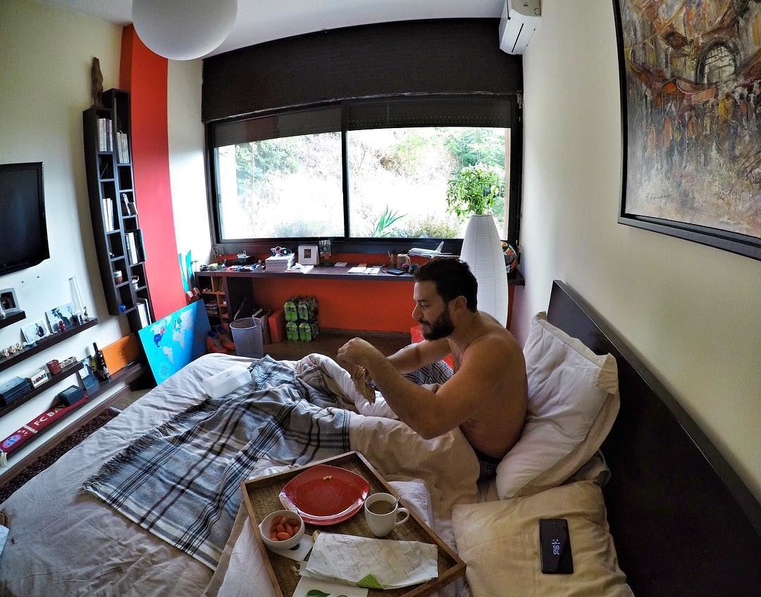 Breakfasts in bed are truly the best 😋  ExploreWithChris.... (Ashrafiyeh)