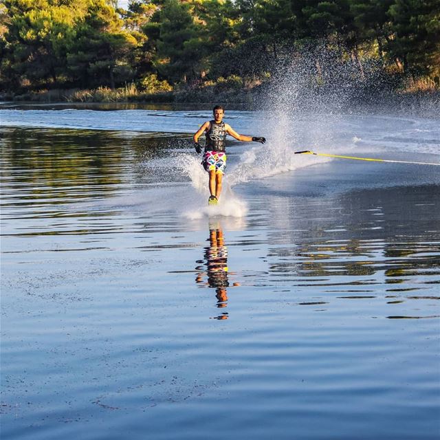 Breaking Glass hoskis  slalom  waterski  mirroreffect @subarulebanon @ta