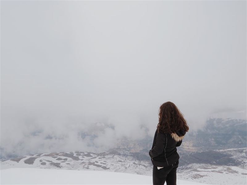 Breathtaking view ❄️🌫I'm in awe of you , Lebanon ❤ HiddenTreasures ... (Arz Tannoûrîne)