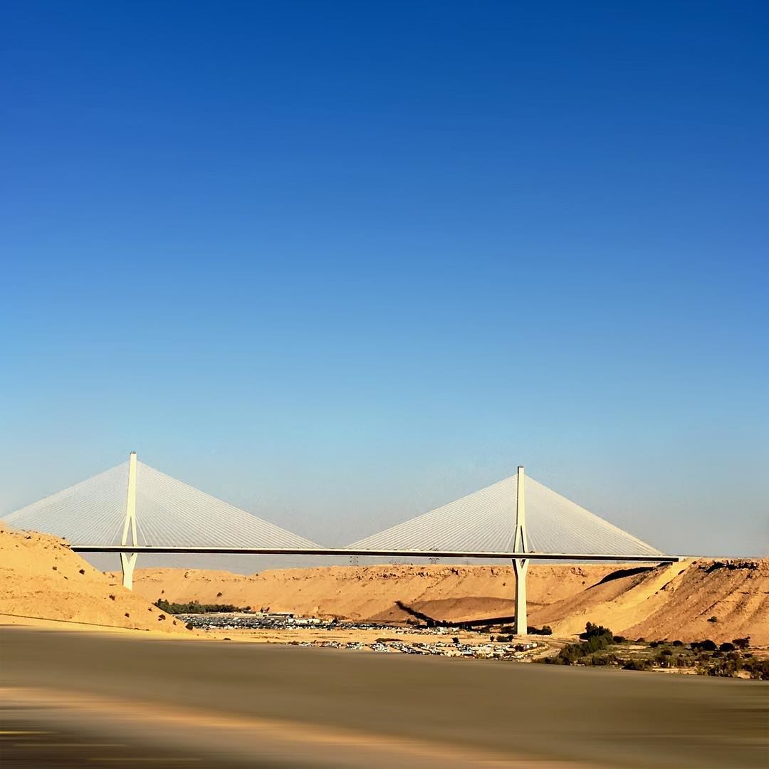Bridge it photooftheday  instapassport  travelgram  mytravelgram ... (Riyadh, Saudi Arabia)
