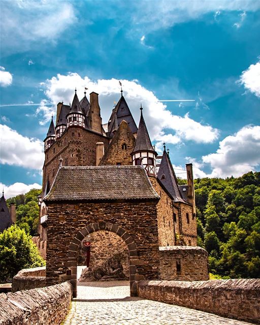  burgeltz..................................... germanvision  ... (Burg Eltz Castle, Germany)