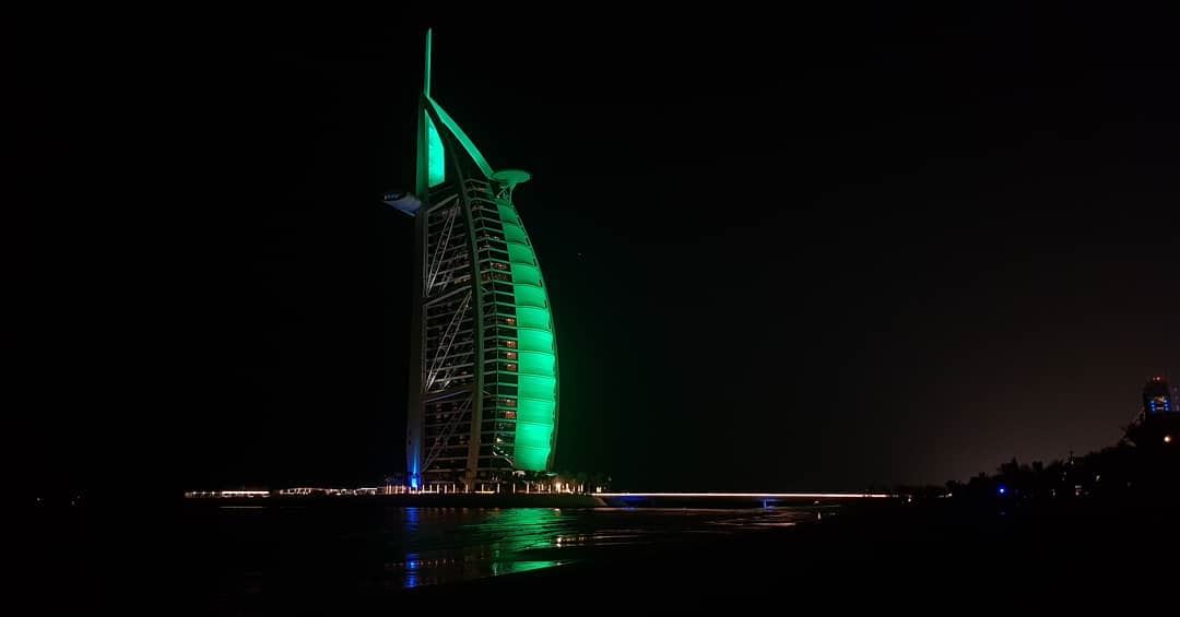 📍Burj Al Arab - UAE... mydubai  dubai  burjalarab @burjalarab  night ... (Burj Al Arab)