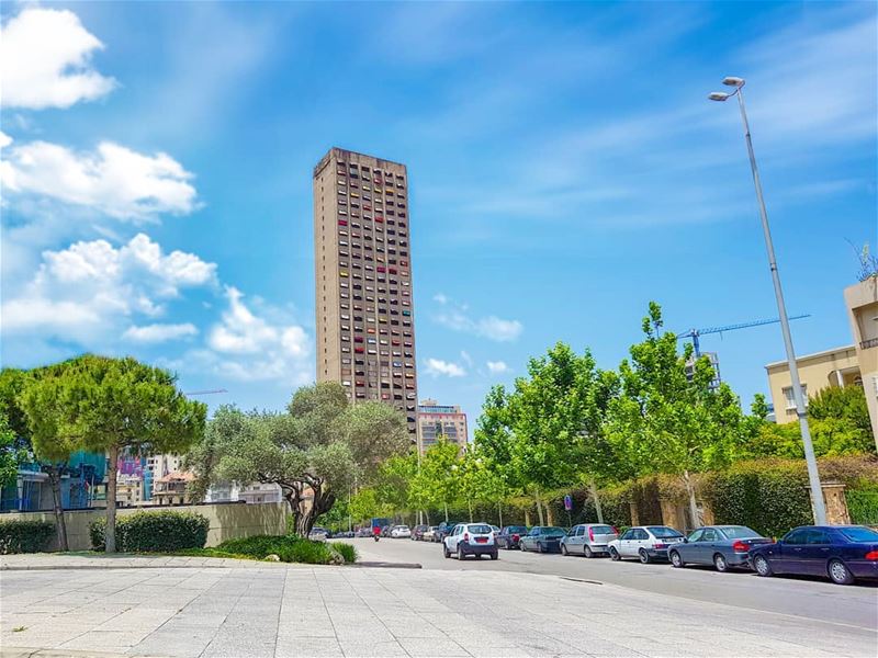 Burj El Murr: From Beirut's memorial of internal conflicts to a piece of... (Beirut, Lebanon)
