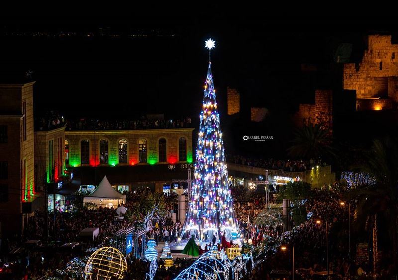 Byblos Christmas Deco. 2017 🎄 Christmas  tree  decoration  lights ...