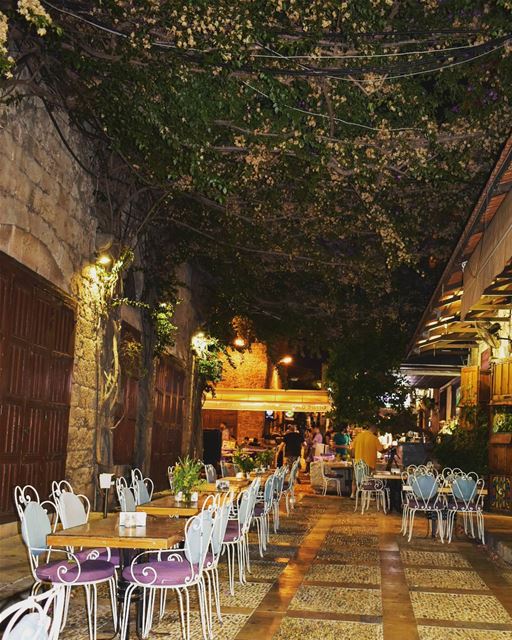 @byblos  jbeil  jbeilbynight  insta_lebanon  ptk_lebanon  lebanontraveler ...