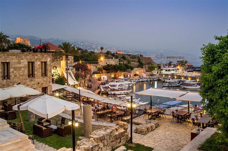 .Byblos shining evenings | The blue hour. Long exposure➖➖➖➖➖➖➖➖➖➖➖➖➖➖➖🔹 (Byblos, Lebanon)