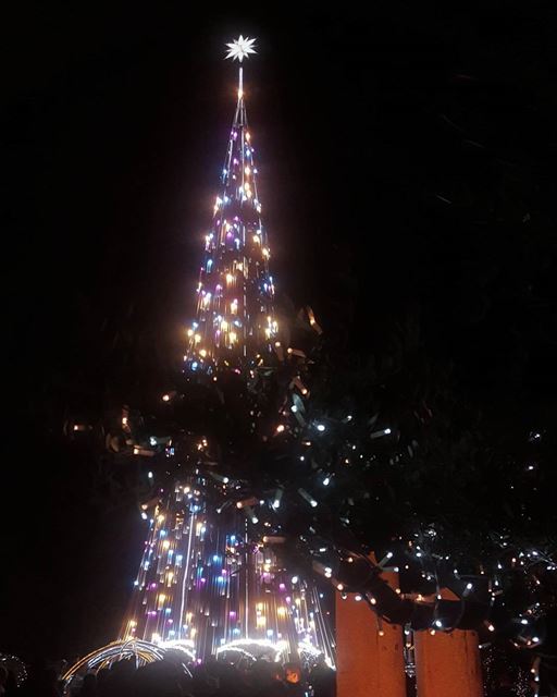  byblos  جبيل  ilovebyblos  livelovebyblos  chrismas  chrismastree ... (Byblos - Jbeil)