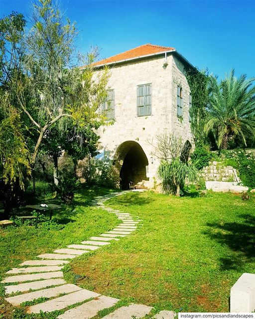  bylos jbail house lebanoninapicture lebanesearchitecture livelovelebanon... (Byblos, Lebanon)