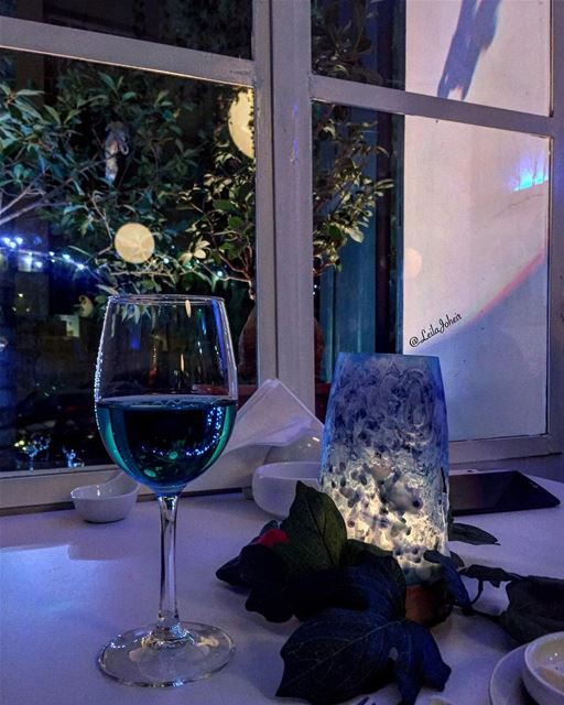 Call it magic💙...  blusaltbyeddydiab  liveloveachrafieh  bluewine ... (Blû SALT by Eddy Diab)