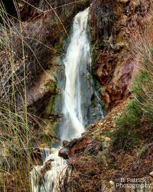 Can anybody see a lady's face and her body in the upper part of the river ? (Bcharreh, Liban-Nord, Lebanon)