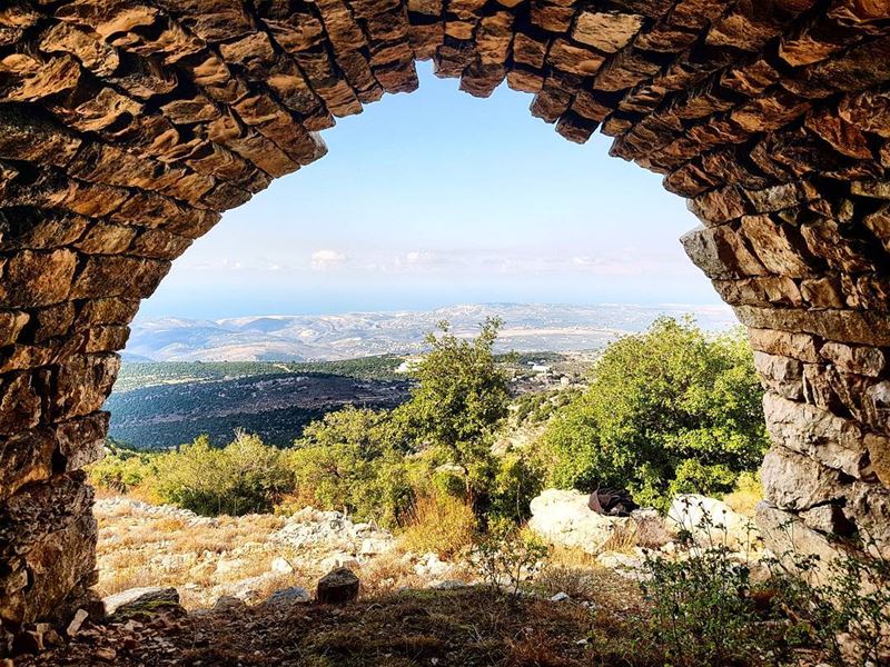 Can I live here?  natureaddict  weekendescape  lebanonoutdoors ... (North Governorate)