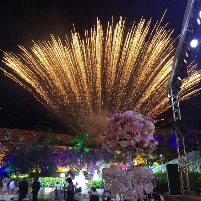  capture  lebanon  whatsuplebanon  fireworks  wedding  colorful  igers ... (Jeita Country Club)