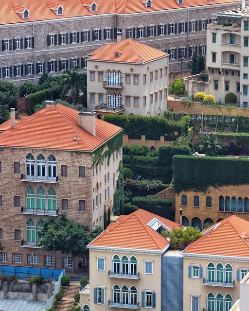 Casas típicas libanesas no coração de Beirute. Ou seriam joias da... (Downtown Beirut)