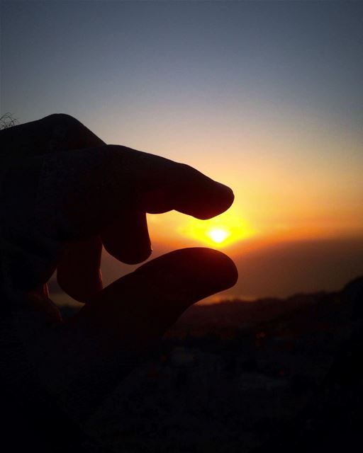 Catch the moment & make it perfect 🌅👌🏻  lebanonuntravelled @beirut.live... (El Kfour, Mont-Liban, Lebanon)